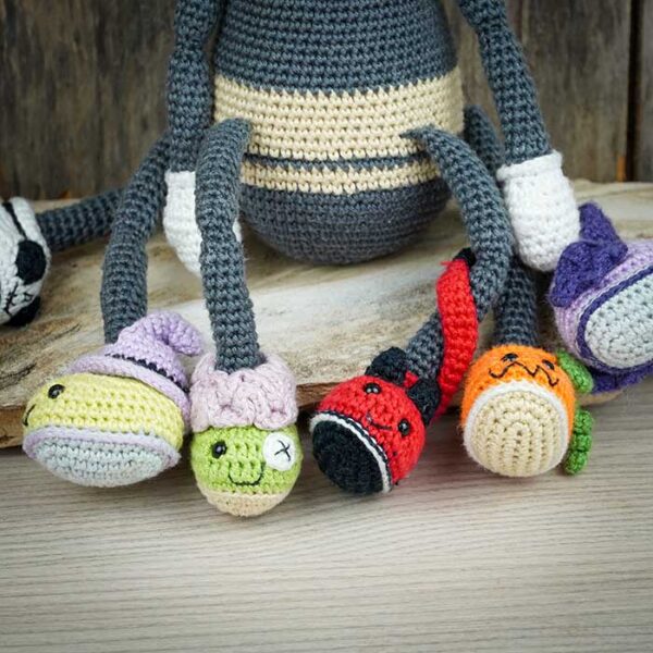 amigurumi spider